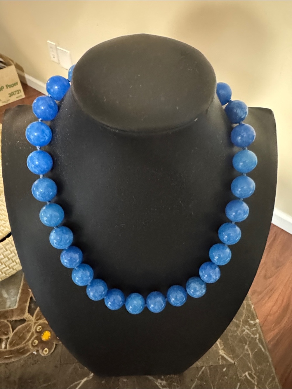 Blue Glass Beaded Necklace for Women - Timeless Elegance
